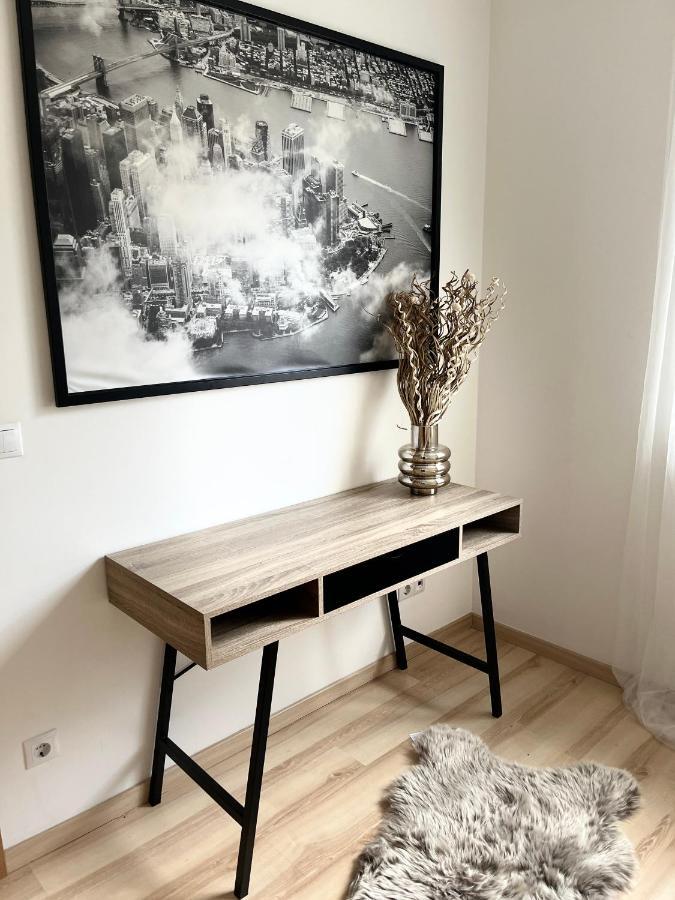 Apartman Corvin Promenade Crystal *
