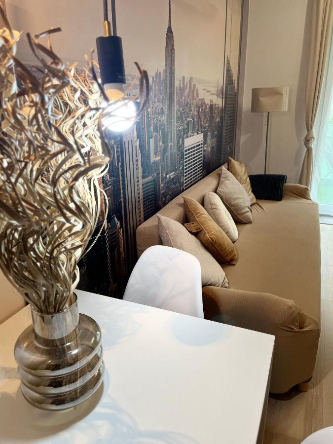 Corvin Promenade Crystal Apartman *