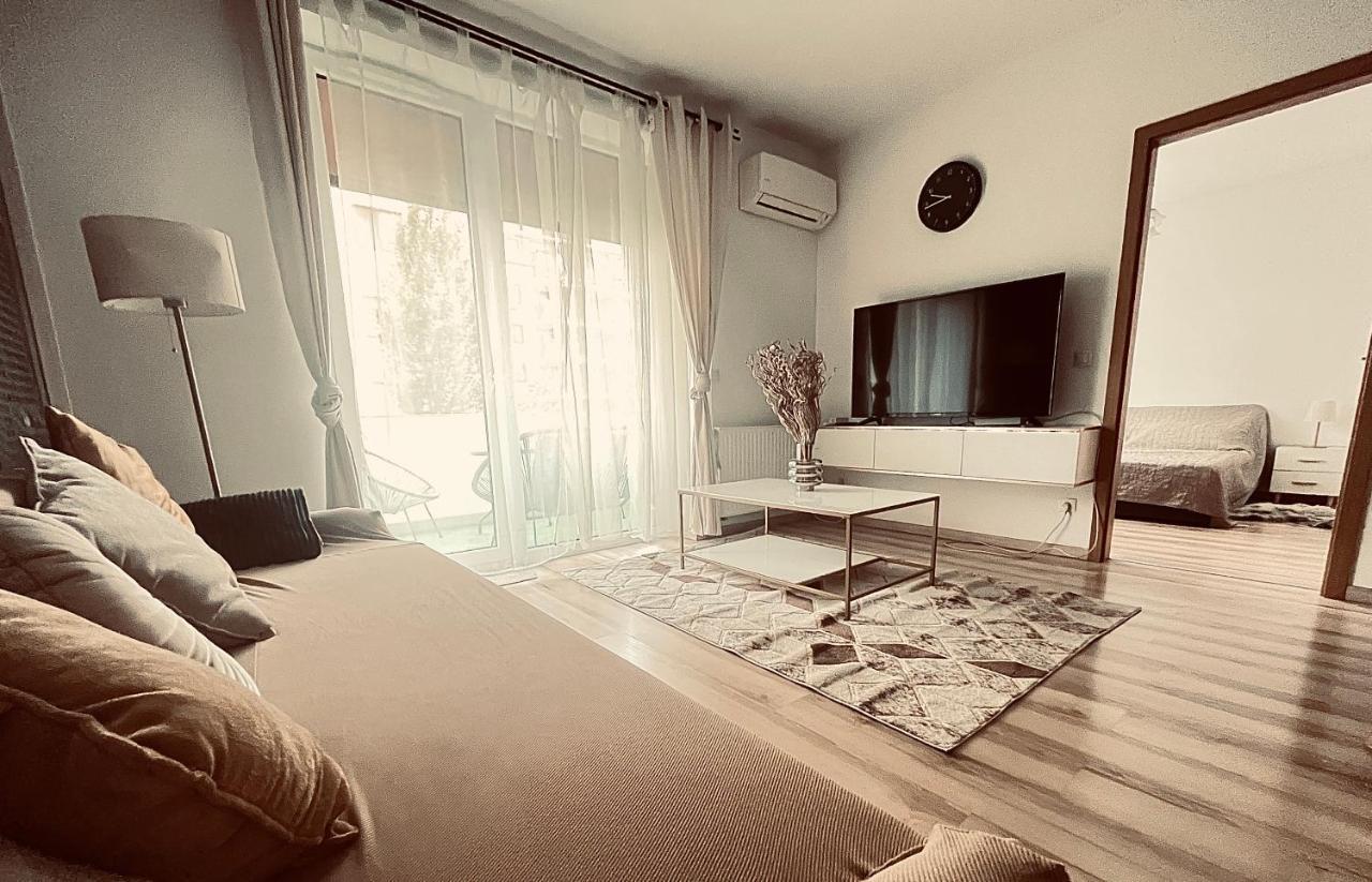 Corvin Promenade Crystal Apartman *
